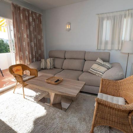 Апартаменты Residensol 13 Menyber Нерха Экстерьер фото