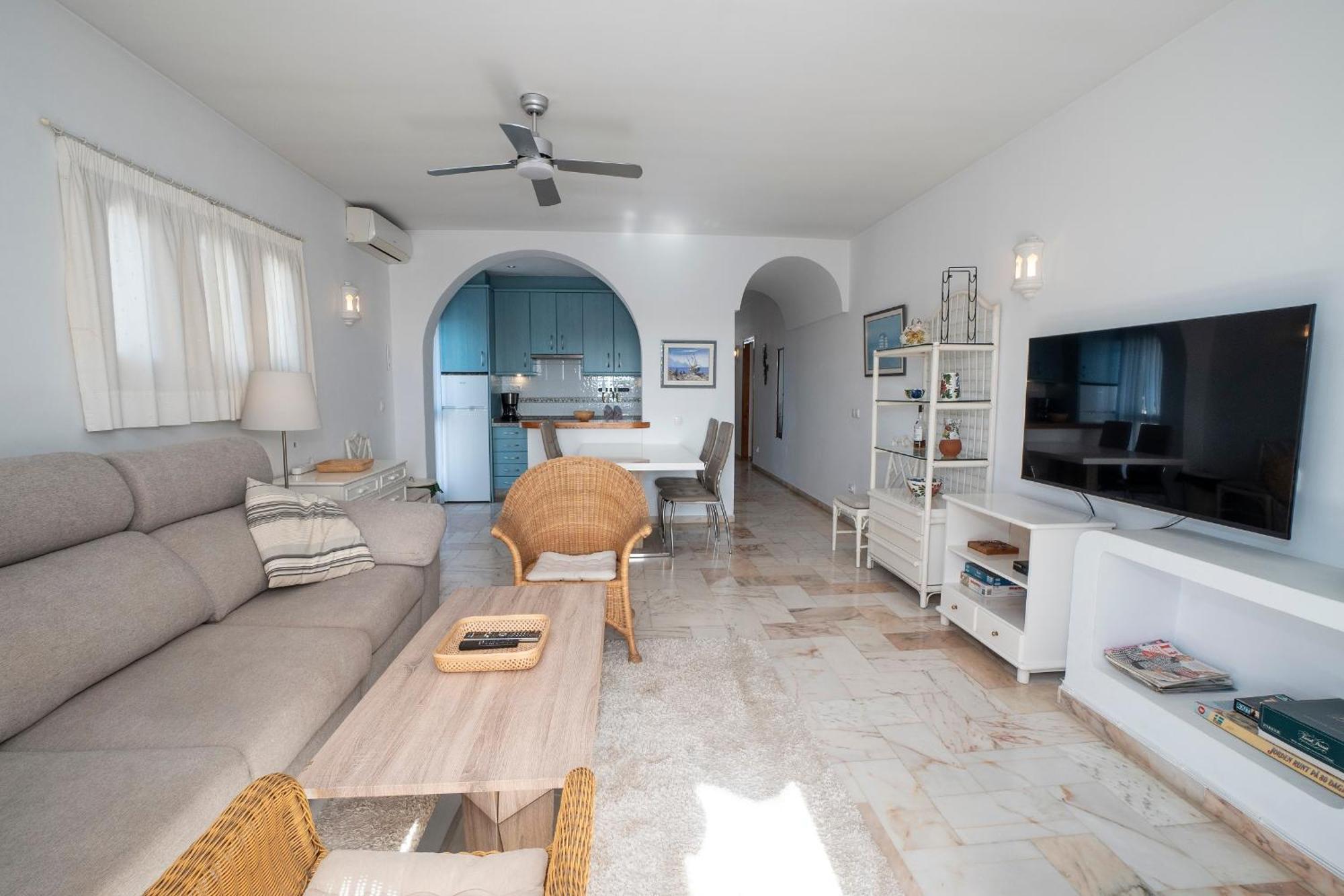 Апартаменты Residensol 13 Menyber Нерха Экстерьер фото